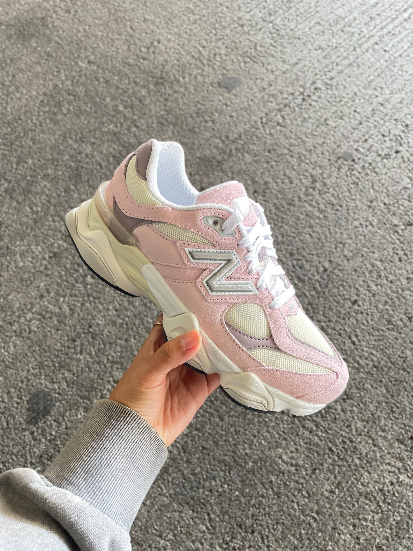 New Balance 9060 Rose Violet