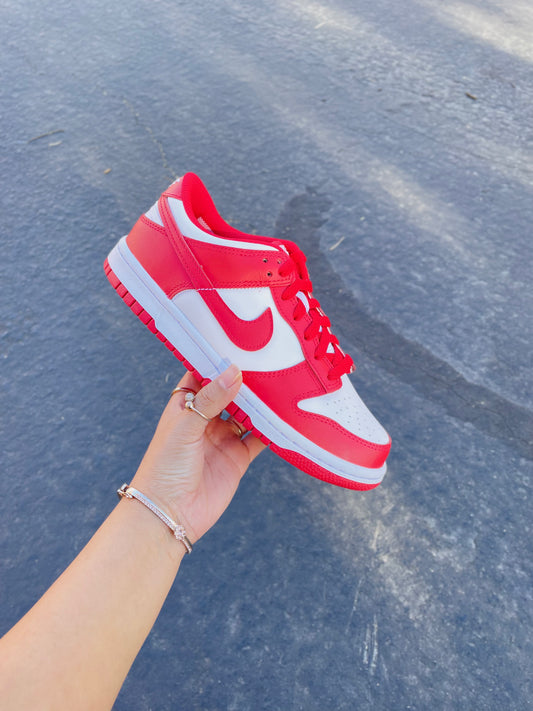 Nike Dunk Low University Red